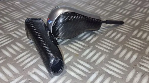 Pommeau de Vitesse & Frein à Main BMW M5 Carbone OEM image 10