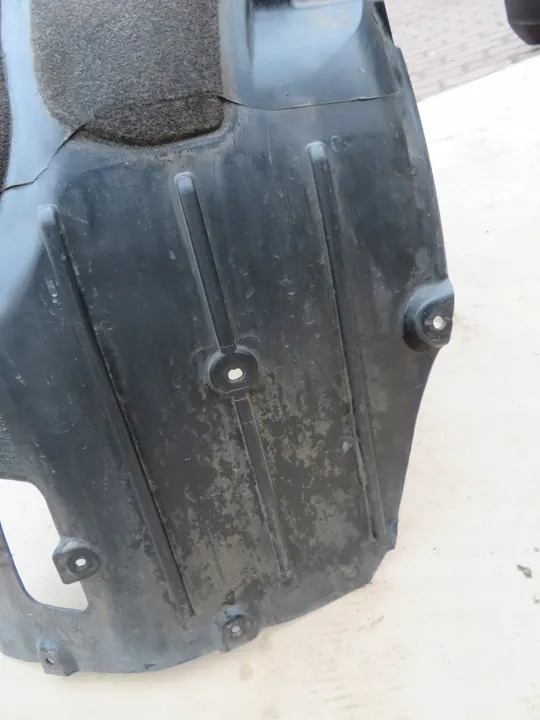 BMW 5 E60/E61 Left Wheel Arch 51717033749 image 6