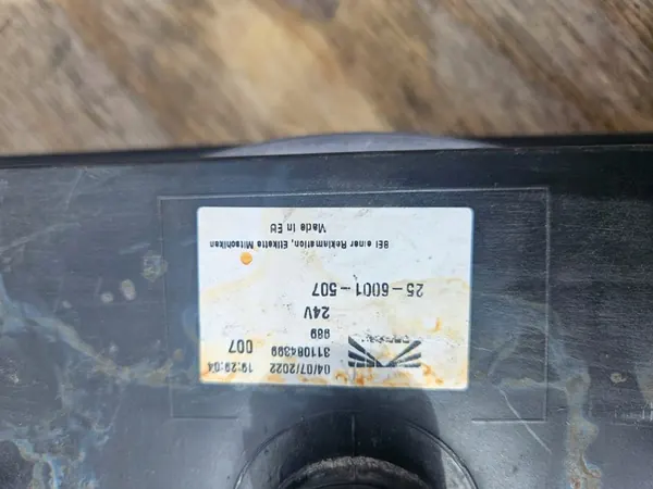 Lanterna esquerda Schmitz Europoint II Aspöck A25-6001-507 image 2