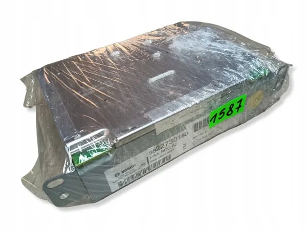 Rádio Peugeot OE OEM 9822730180 - Usado image 4