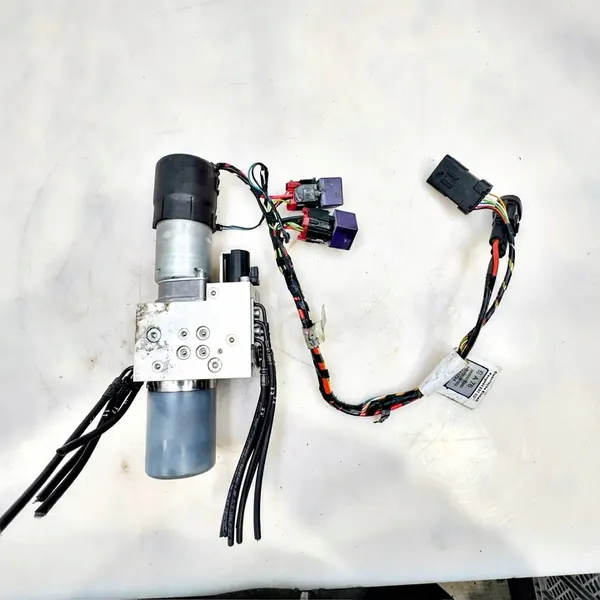 PEUGEOT 207 CC 1.6 Pompe de Toit image 1