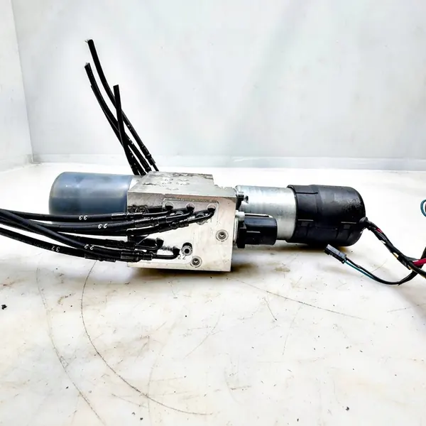 PEUGEOT 207 CC 1.6 Pompe de Toit image 3