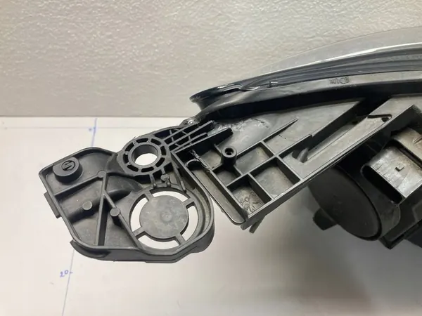 Peugeot 308 2019 Linker Voorlicht 9816990680 image 4