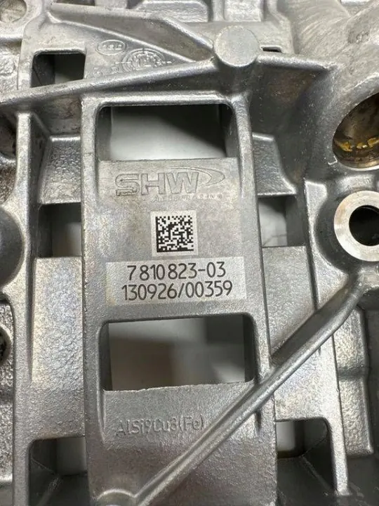 Bomba de óleo OEM 7810823 para BMW N47D20C 2.0D image 9
