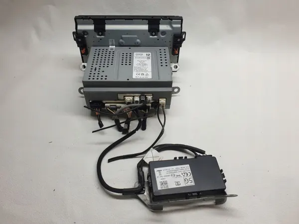 Radio Navigation Toyota Yaris IV Cross OEM 86140-YP032 image 8