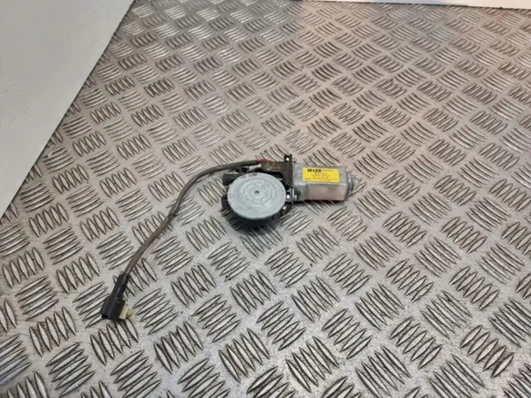 Motor de janela OEM 834603E000 porta traseira direita image 2