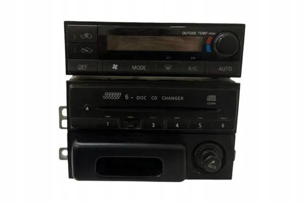 Changer CD OEM 281844M500 pour Nissan X-Trail T30 image 2