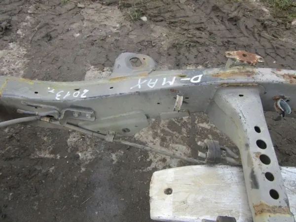 Isuzu D-Max II 2013 Frame OEM 4x4OE002838 image 7
