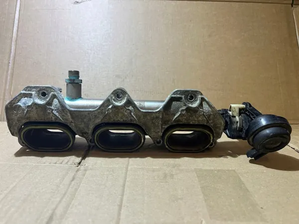 AUDI A8 D4 3.0 TFSI Rechter Ansaugkrümmer 06E133110AL image 6