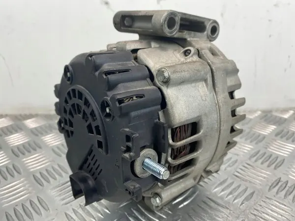 Vaihtovirtageneraattori Mercedes W221 S350 3.5 CGI image 3