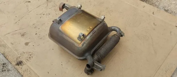 Endschalldämpfer BMW i3 OEM 8614958 - Gebraucht image 3