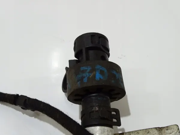 BMW OE 7810786 Manguera combustible X1 image 4
