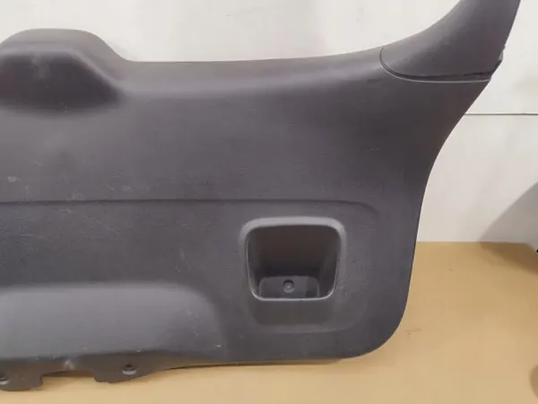 Achterklep Plastic Afdekking OEM 9680720277 Peugeot 308 image 6