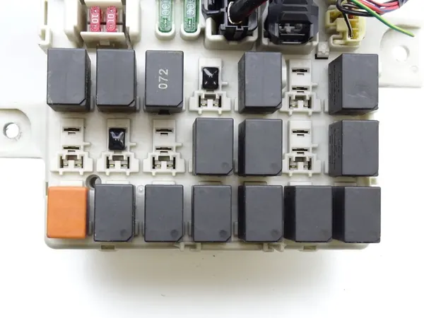 Caixa de Fusíveis Smart ForFour I A4545400024 / MN108328 image 5