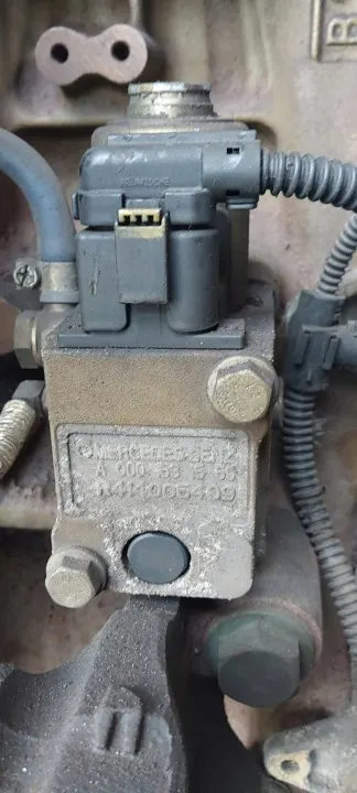 Ventilsensor Mercedes Actros MP4 OEM A0001531559 image 2