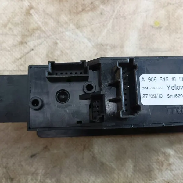 Mercedes Sprinter 06- Linker raamschakelaar image 4