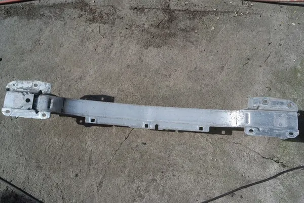 Viga de para-choque dianteiro Renault Laguna 3 III 752100002R image 6