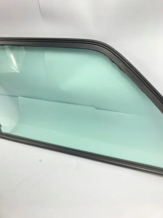 Vitre arrière gauche avec joint OEM SDV09409 Mercedes W124 image 7