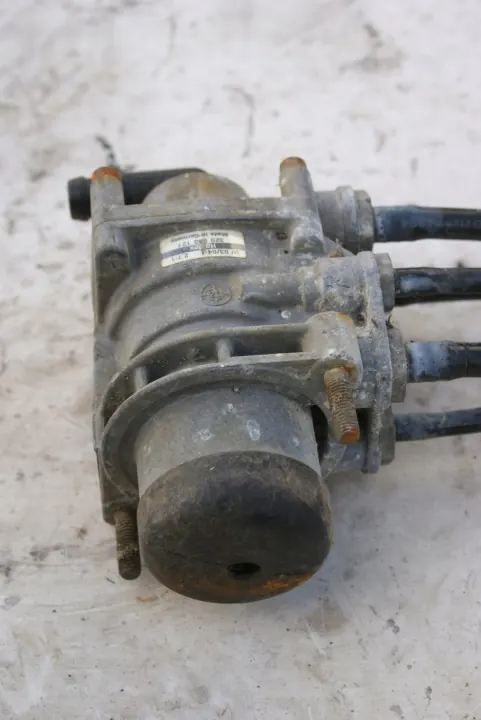 Haldex Bromsventil OEM 320063121 för MAN Lastbil image 4