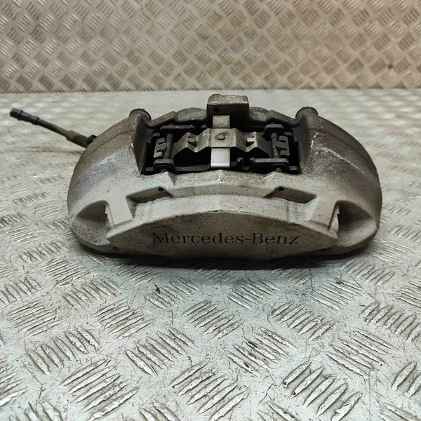 Mercedes-Benz C W205 2016 Vasemman etu jarrusatula image 3