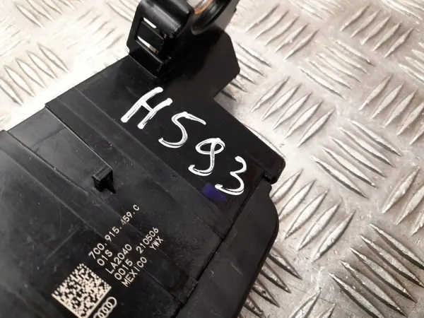 OEM 7C0 915 459 C Batteriöverbelastningsskydd image 4