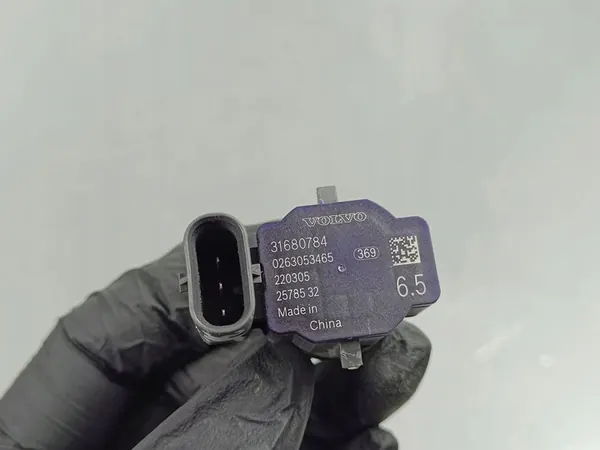 Polestar 2 2023 Bakre Parkeringssensor PDC image 2