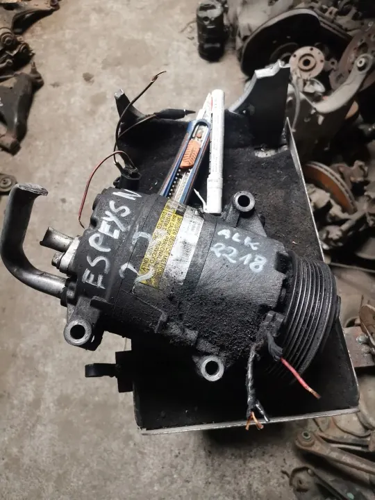 AC Compressor Renault Espace IV 8200067915 image 2