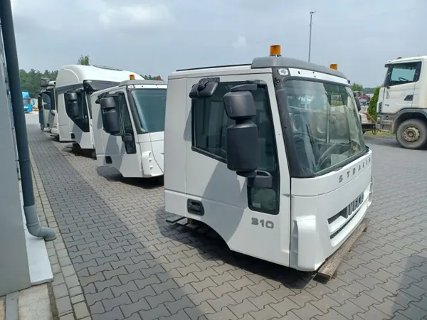 Begagnad Iveco daghytt OEM 5801758713 för Trakker/Stralis image 3