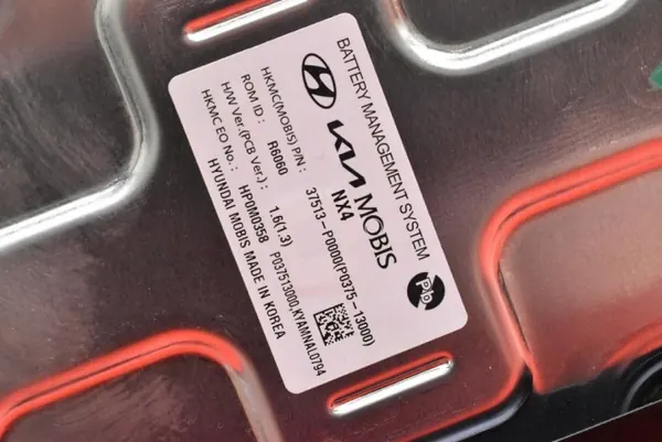 OEM 37501-CZ010 Akku Hyundai Tucson 1.6 Hybridille image 7