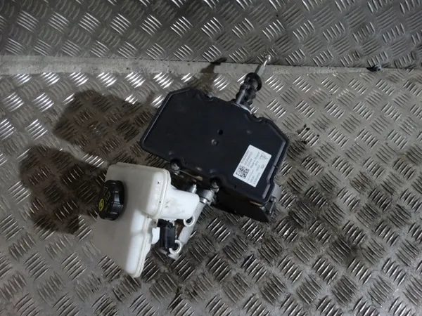 Servo Pompe Frein OEM 9Y0614105P Porsche Cayenne image 2