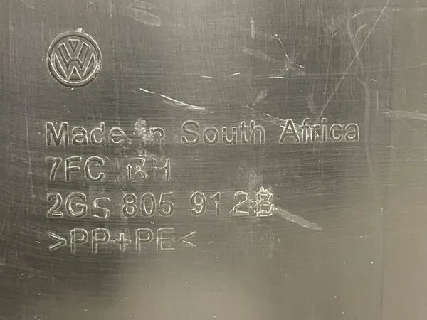 Front Right Wheel Arch VW Polo VI 2GS805912B image 7