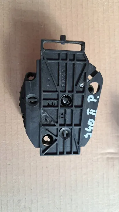 Moteur de rétroviseur droit OEM 1452578 Volvo V50/S40 image 2
