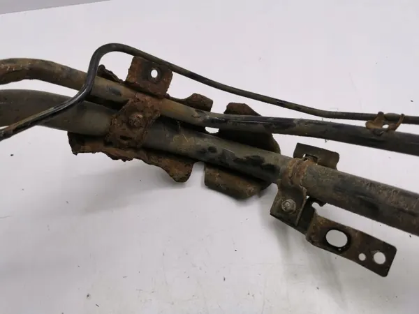 Mazda CX-7 2011 Col de Remplissage OEM AMD101682 image 5