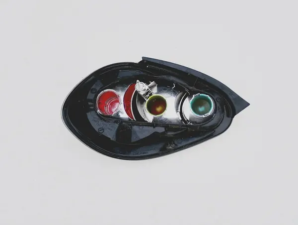 Toyota Aygo I Lift Lámpara Trasera Derecha 08-14 image 7