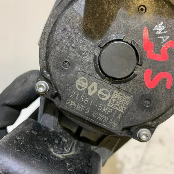 Pompe à eau RENAULT SCENIC V E-TECH 215815MP1A image 2