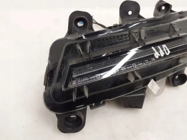 DRL Halógeno OEM 9836230980 Derecho Peugeot 3008 II image 3