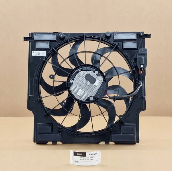 BMW Radiatorventilator OEM 17118472323 850W Gebruikt image 2