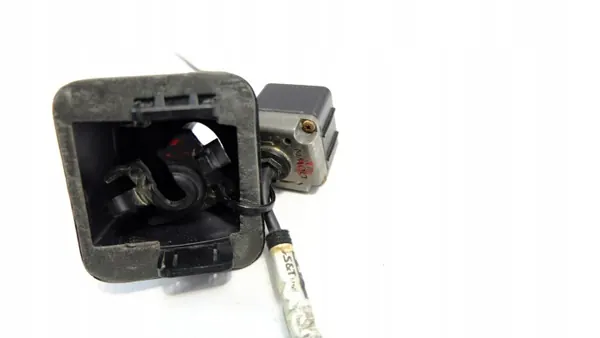 Cámara trasera CITROEN C4 CACTUS OEM 9812774580 image 6