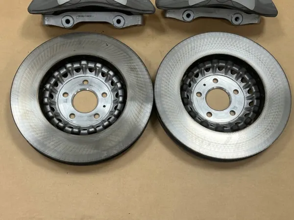 Audi A6 A7 etujarrukit OEM 4M0615301A image 8