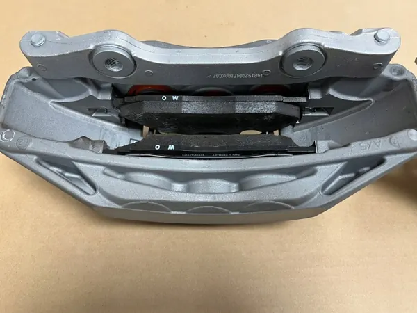 Audi A6 A7 etujarrukit OEM 4M0615301A image 9