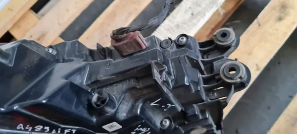 A4 B9 8W LIFT LÁMPARA LED IZQUIERDA TRASERA ALA SEDÁN 8W5945091AA image 10