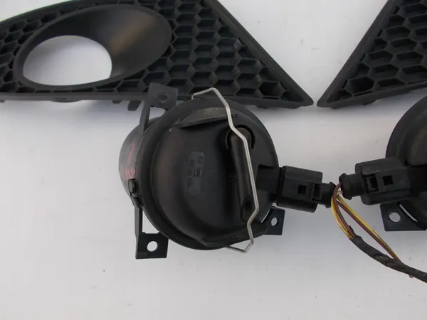 Farol Esquerdo Direito Grade Seat Leon II 5P0941699A 1P0853666A image 8