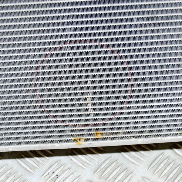 Radiador Jeep Cherokee 2015 image 5