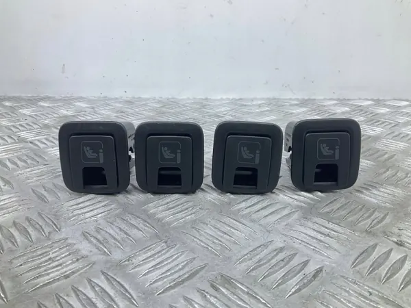 Skoda Karoq ISOFIX-tulppa OEM 575887233 image 2