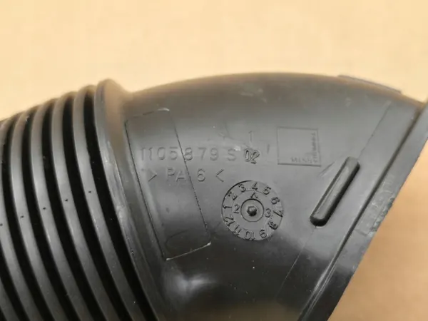 Tubo de admisión intercooler OEM 3BZ32 1105879S02 image 3
