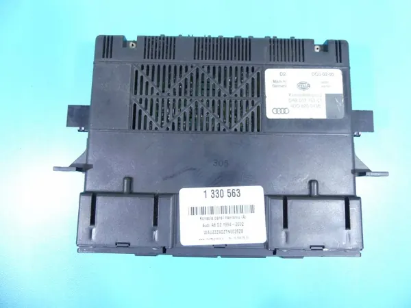Audi A8 D2 Vent Panel Console 4D0820043B image 3