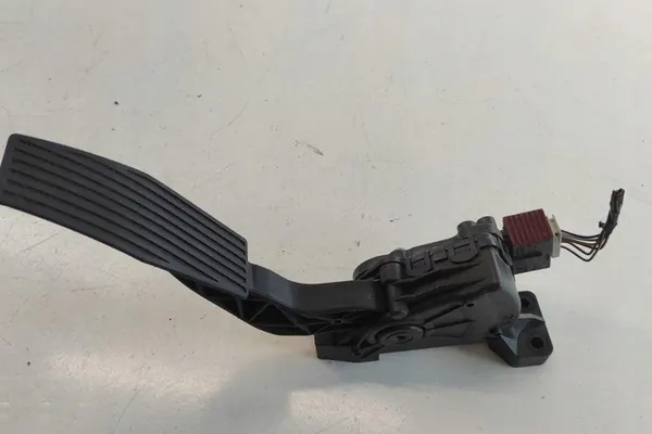 Gaspedaal OPEL VECTRA C 2.2L 2004 image 4