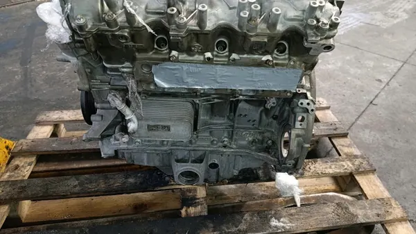 Mercedes Moottorilohko OEM 276823 C43 AMG W205 image 4