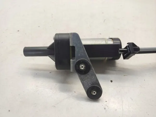 Moteur de siège BMW 9505600 pour Série 7 E65/E66 image 5
