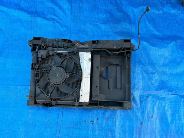 PEUGEOT 208 2008 Radiator Ventilator Assemblage 1.0 1.2 VTI 1.4 EHDI image 8